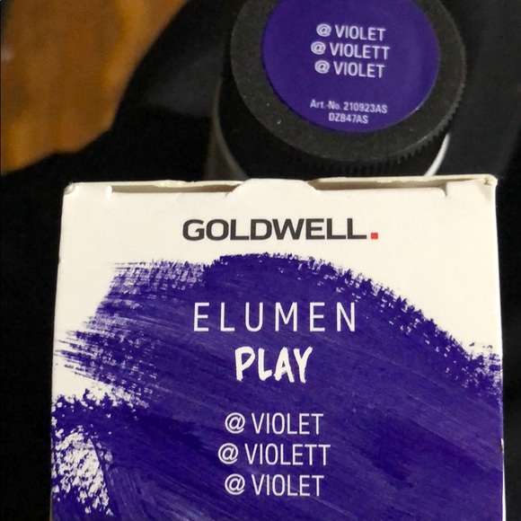 GOLDWELL ELUMEN PLAY NEW 4OZ - Picture 2 of 3